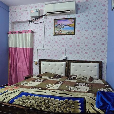 Kashi Dham Homestay Varanasi Dış mekan fotoğraf